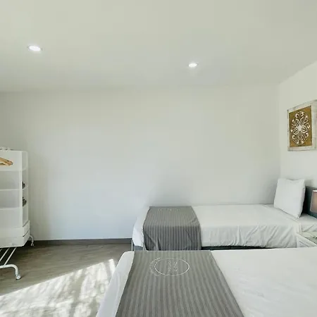 Strip By Check-in Portugal 别墅 *