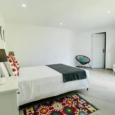 Villa Strip - Private Pool - 12 Guests - *