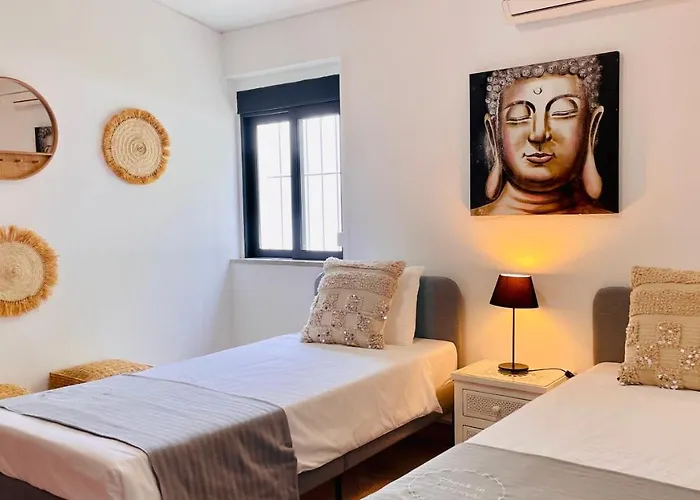 Strip By Check-in Portugal Villa Albufeira