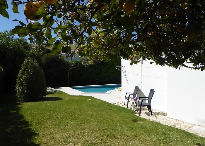 Strip By Check-in Portugal Villa Albufeira